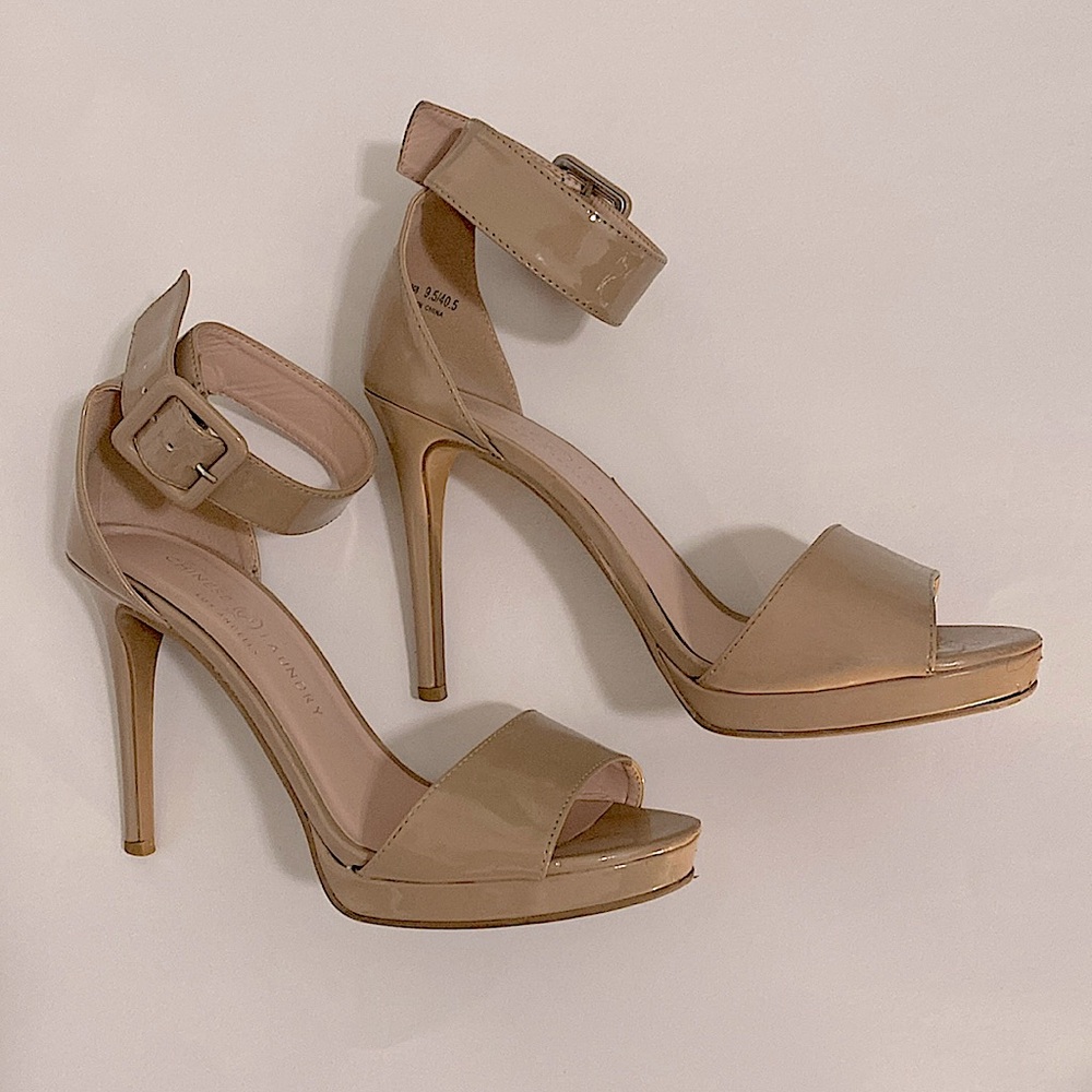 Chinese Laundry Women’s Nude Heeled 4’ Sandal Strappy Size 9.5 pageant heels